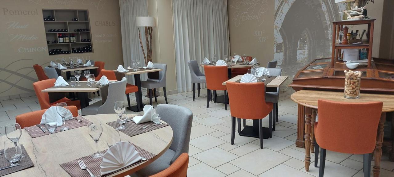 Logis Hotel Restaurant Le Relais De L'Abbaye Saint-Evroult-Notre-Dame-du-Bois Bagian luar foto